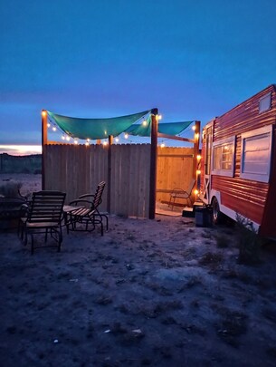 Nestled right in the countryside, a little tranquil resort perfect for two! 
