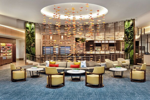 DoubleTree by Hilton Chicago - Magnificent Mile
