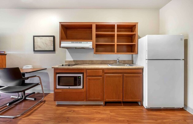 Extended Stay America Select Suites Gainesville