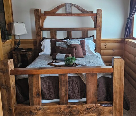 Ledgestone Farms-Rustic Western Getaway